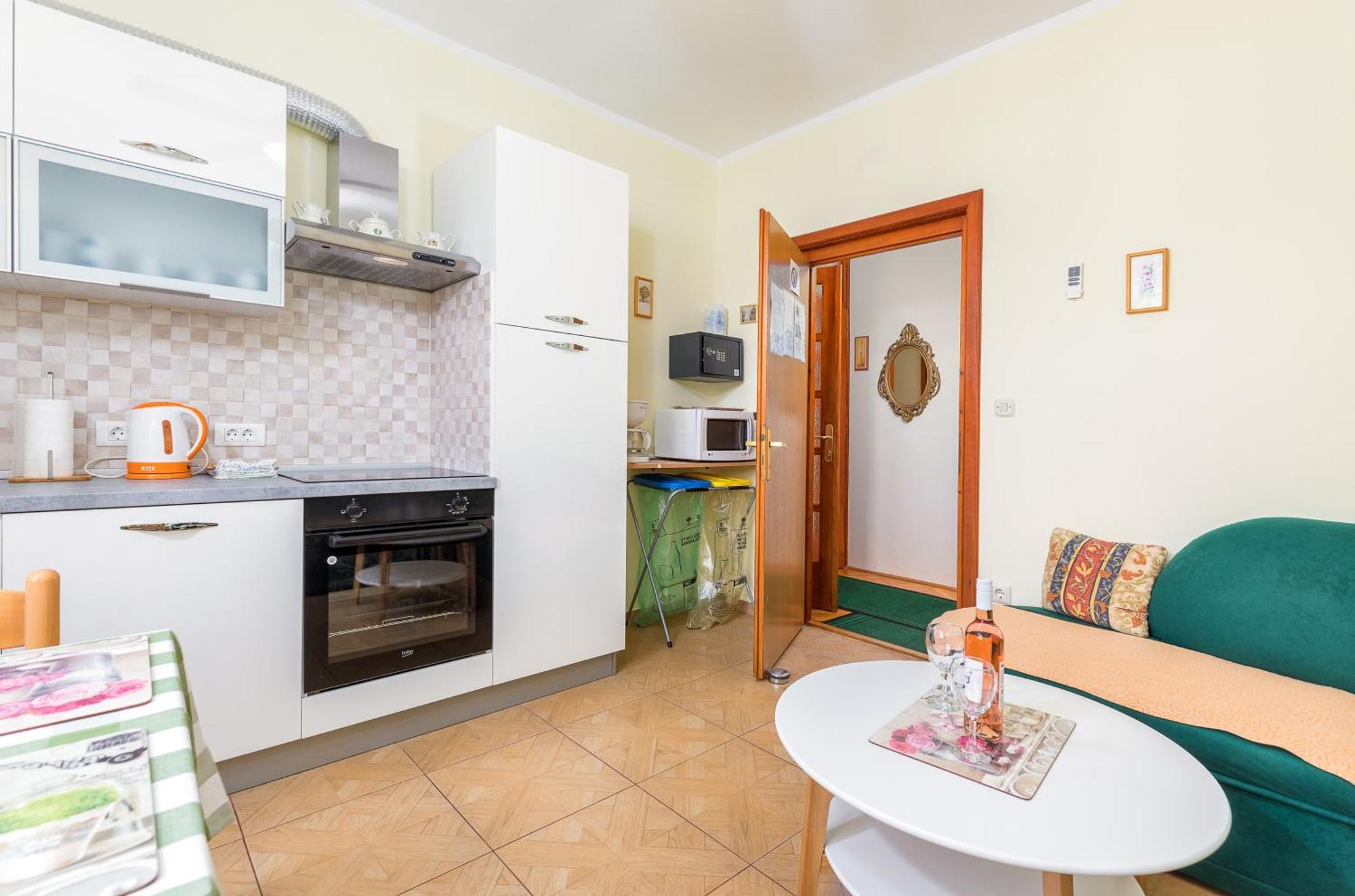 Villa Nada In Fazana - Near The Beach Extérieur photo
