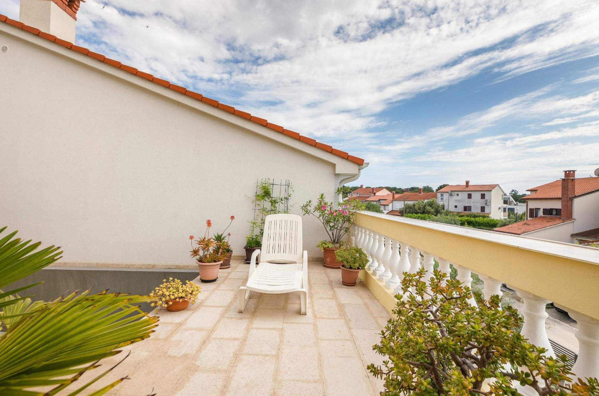 Villa Nada In Fazana - Near The Beach Extérieur photo