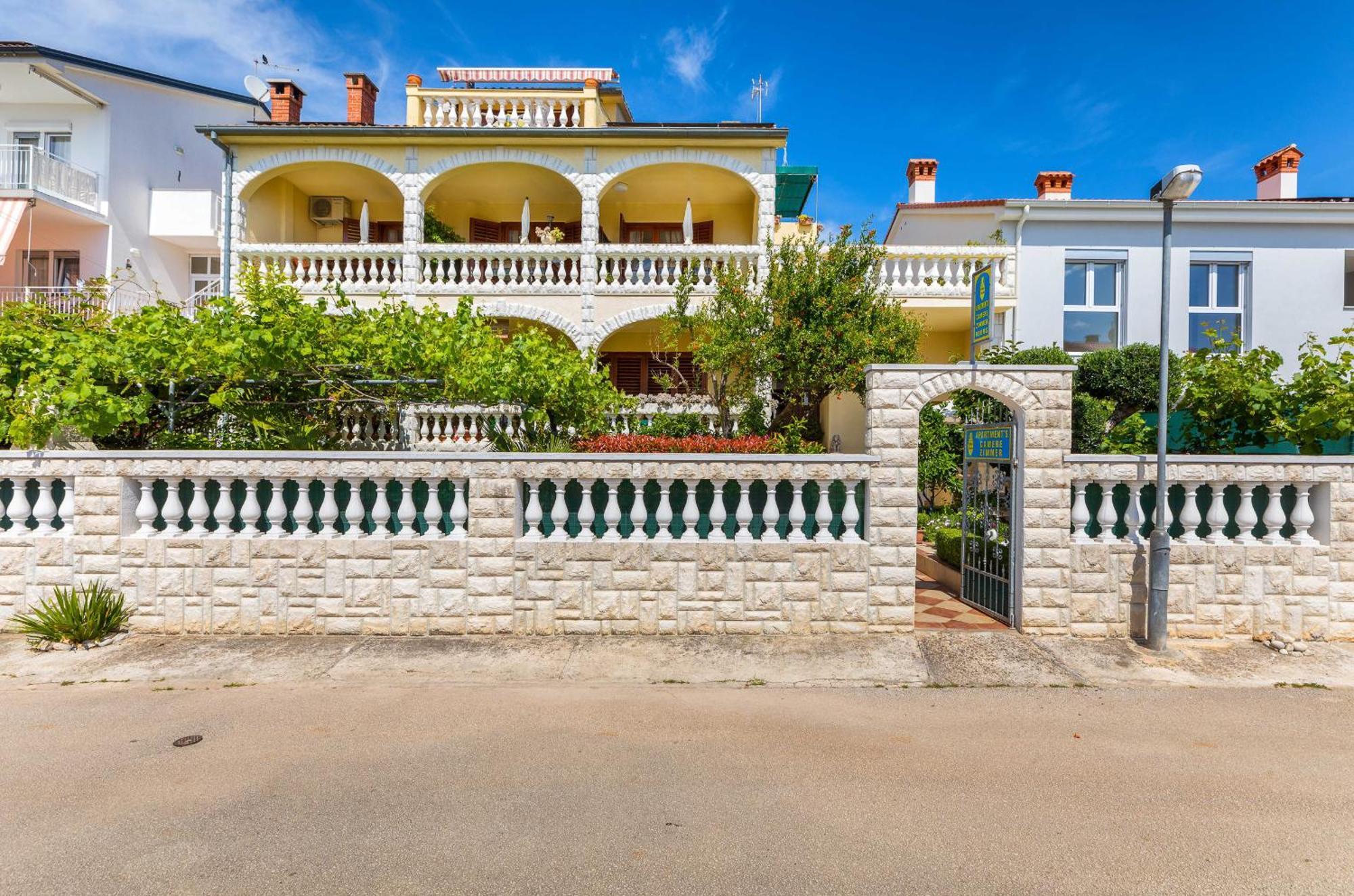 Villa Nada In Fazana - Near The Beach Extérieur photo